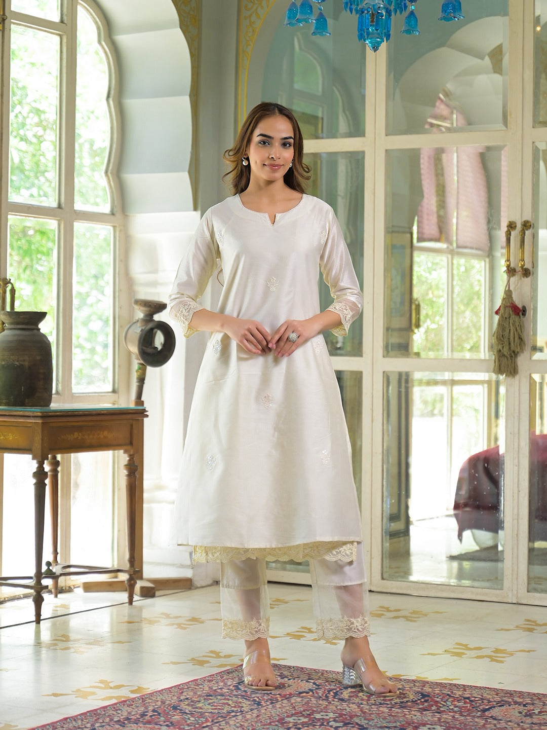 Cream Chanderi Silk Kurta Pant Set with Organza Dupatta
