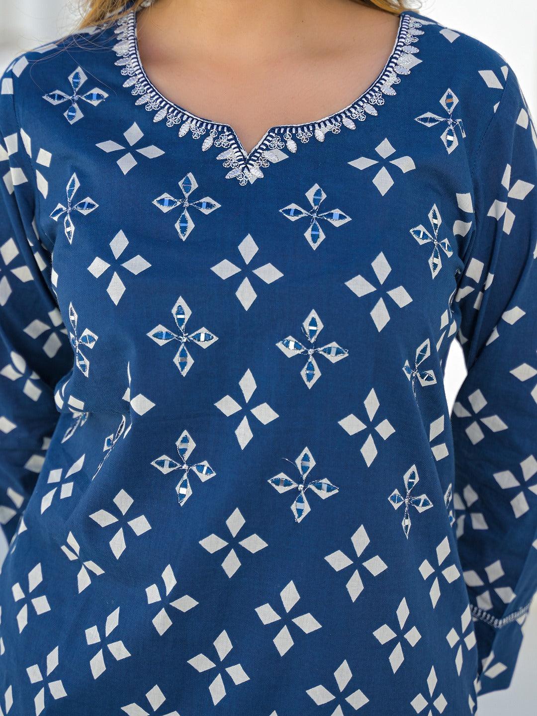 Blue Round Neck Straight Kurta Pant Set with Dupatta