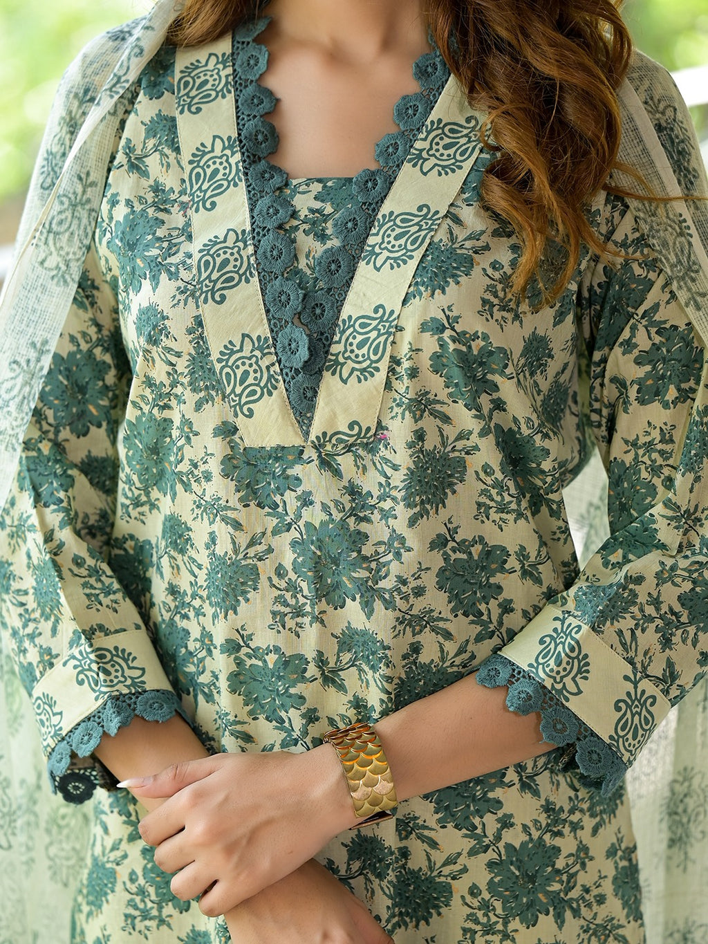 Bottle Green Floral Print Cotton Kurta Set with Kota Doria Dupatta
