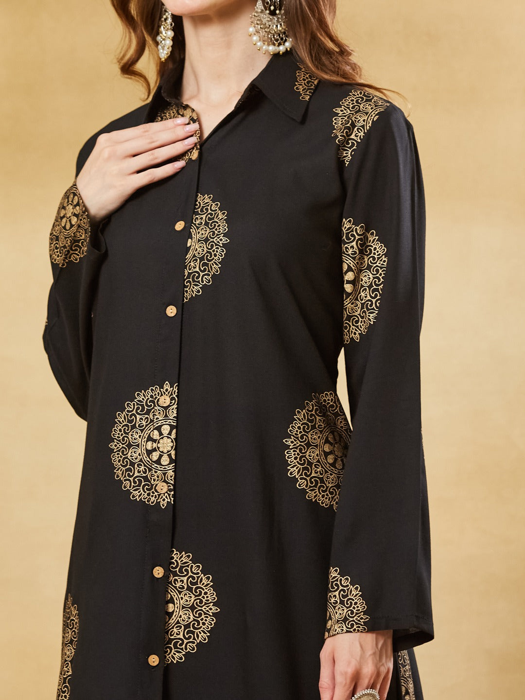 Women’s Black Foil Print Viscose Rayon Kurta Set